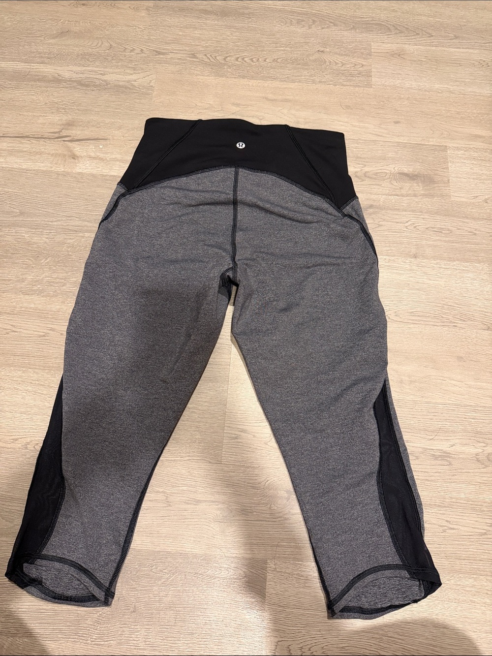 lululemon athletica Gray & Black Cropped Leggings
